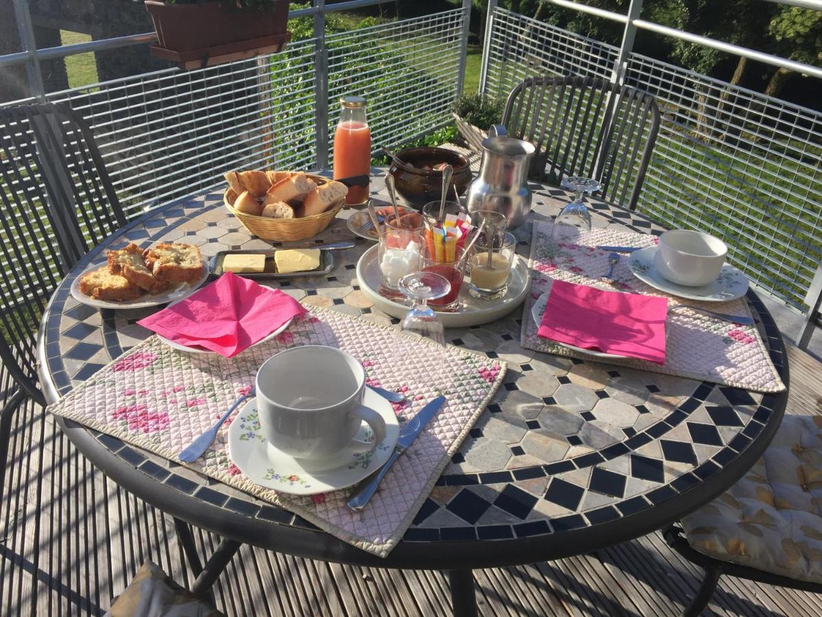 Cote Puy-De Dome Bed & Breakfast Orcines Exterior foto